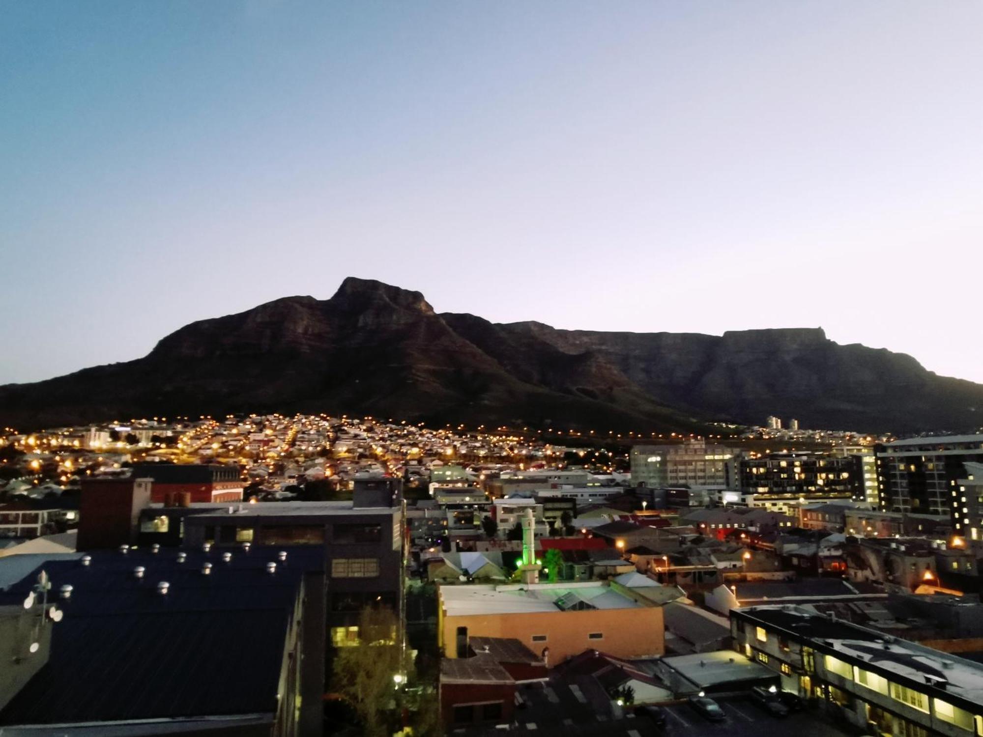 Modern Apartments Cape Town Exterior photo